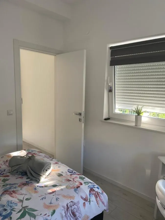 Drenova Apartman Apartment Rijeka
